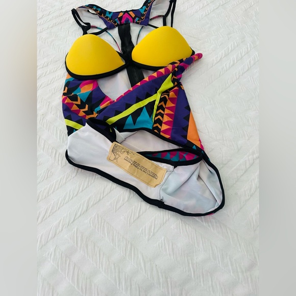African Tribal Aztec One Piece Swimsuit XL - Picture 5 of 9